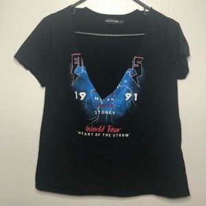 Graphic t-shirt from pretty little things.